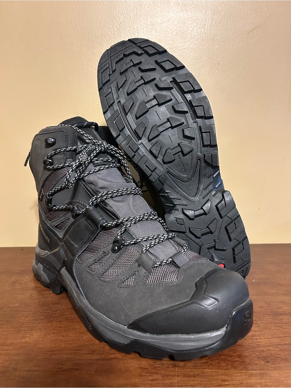 Mens US 12.5 Salomon Quest 4 GTX Gore-Tex Hiking Boots Magnet Black Quarry EUC